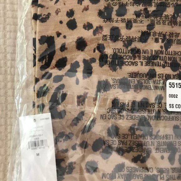 BANANA REPUBLIC Animal Print Slub Cotton-Modal Scoop-Neck T-Shirt - Picture 6 of 10